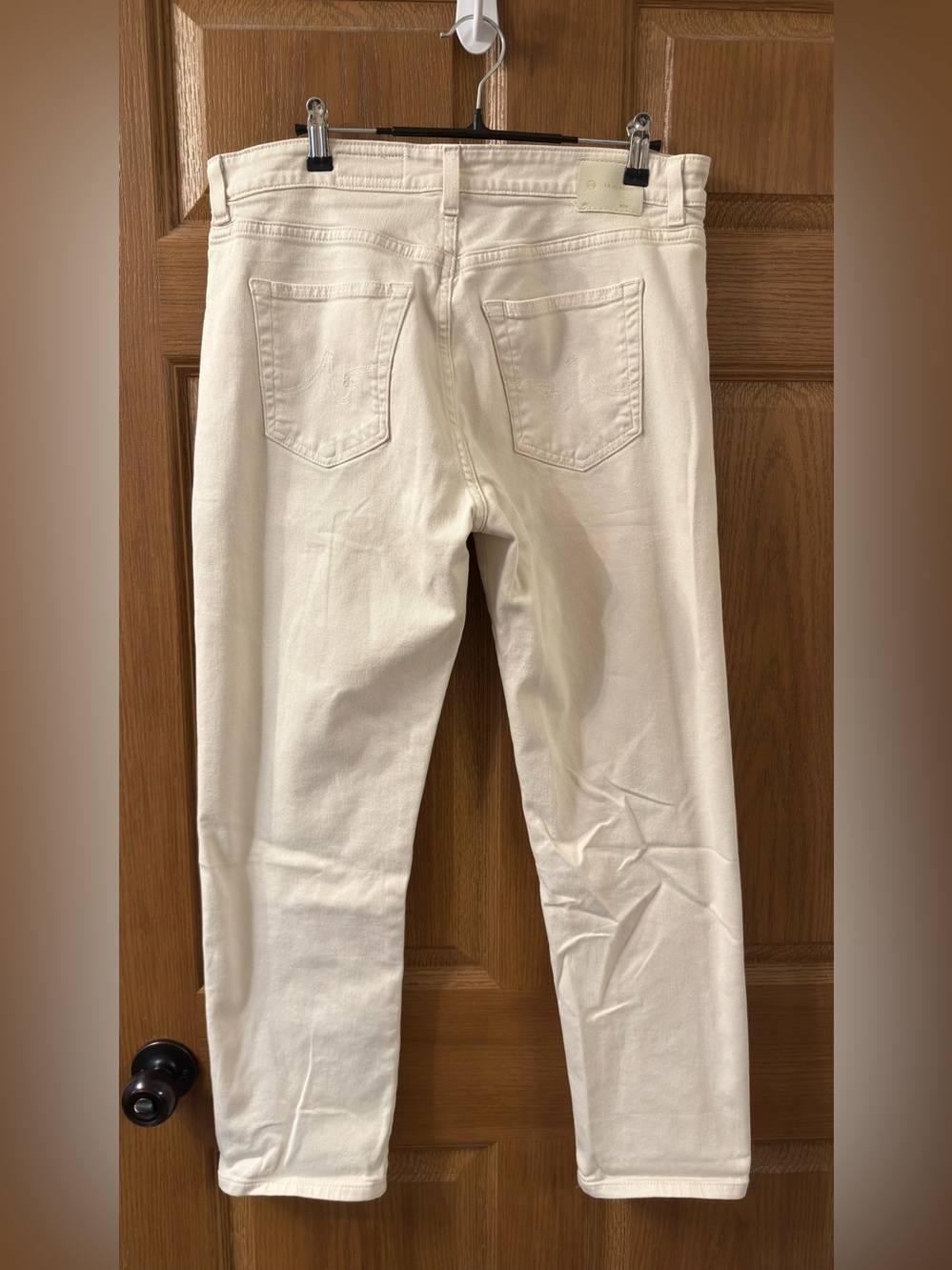 Women’s Cream Straight-Leg Jeans